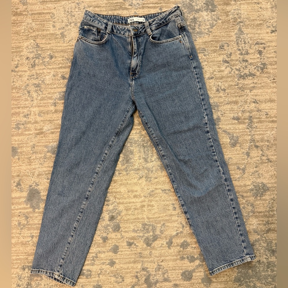 ZARA jeans (90s straight) size 8